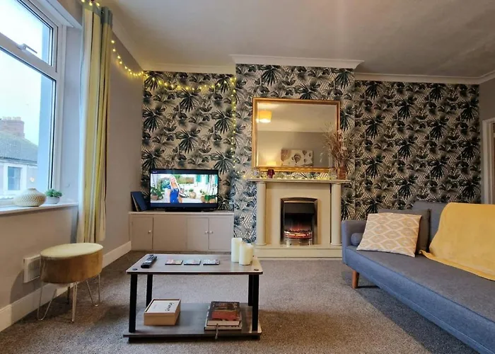 Brodie\'S Hideaway Stylish Seaside Town Apartment