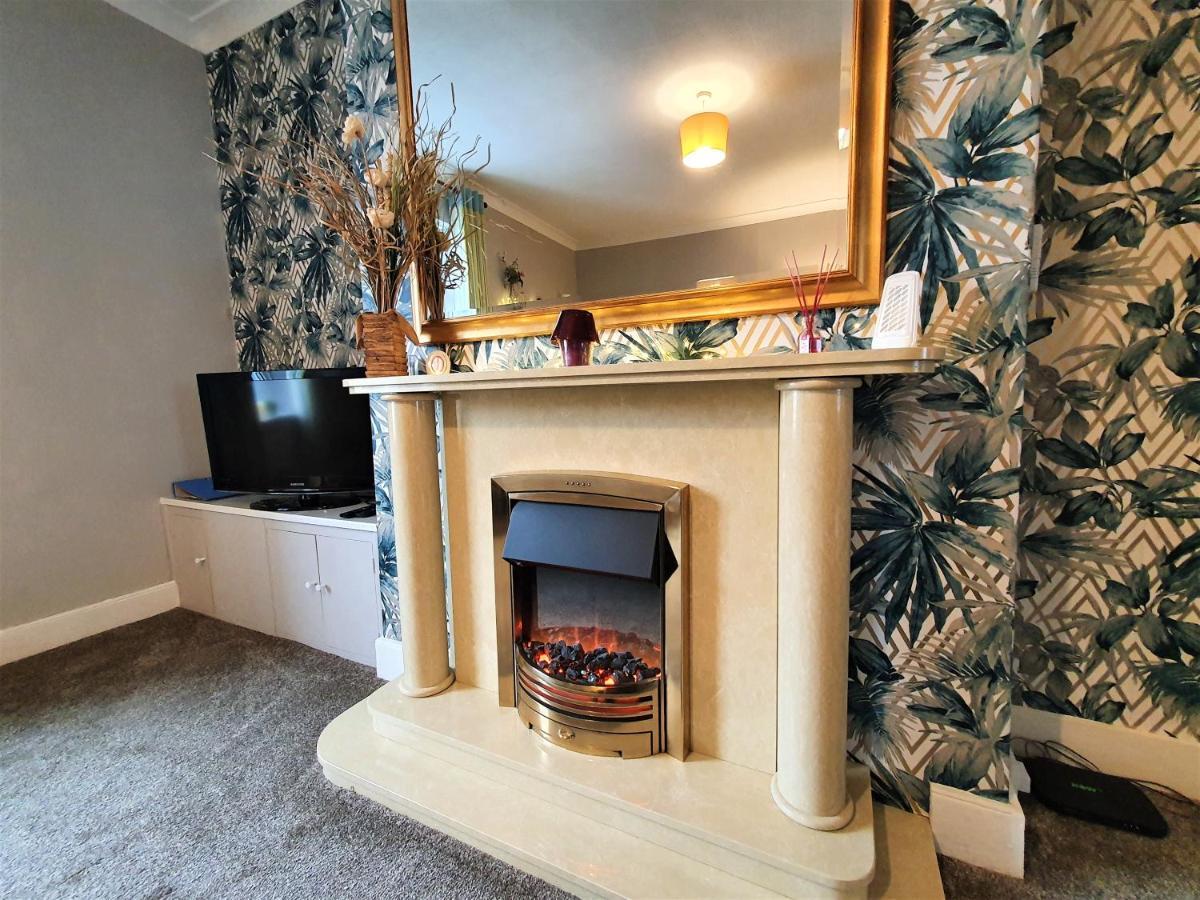Brodie's Hideaway Stylish Seaside Town Apartment Amble