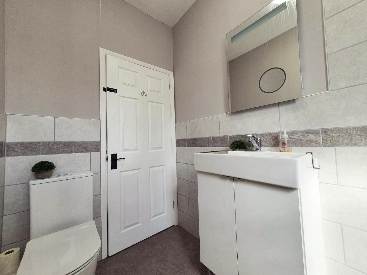 Brodie's Hideaway Stylish Seaside Town Apartment Amble
