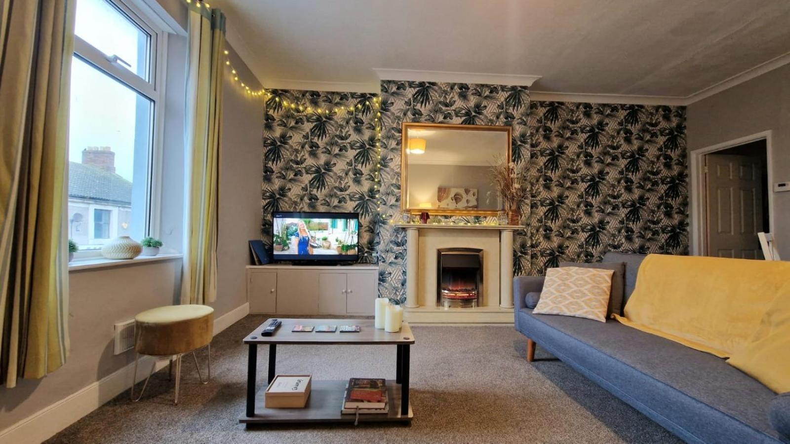 Brodie's Hideaway Stylish Seaside Town Amble